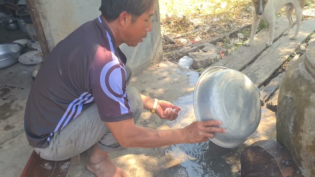 #พ่อใหญ่บ้านโทรบอกมากินจำปา