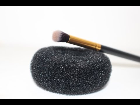 Quick/Easy/Affordable Makeup Brush Cleaning Tool