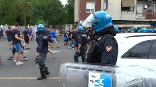Dinamo Zagabria, la polizia convoglia i tifosi verso lo stadio: allontanato un gruppetto