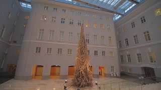 Oleg Karavaychuk Christmas tree in Hermitage 2022