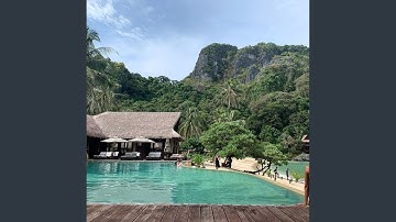 Jazz with Strings Soundtrack for Vacations