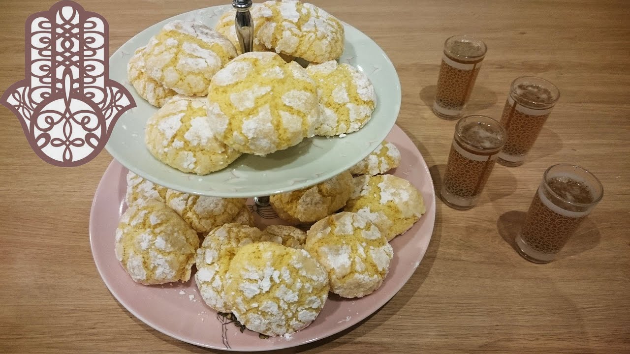 Ghriba Noix De Coco Et Semoule Marocaine Youtube Ghriba Noix De Coco Et Semoule Marocaine Youtube