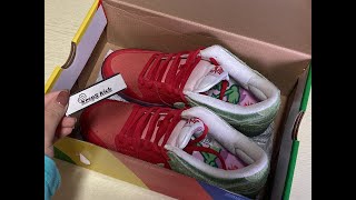 Unboxing Nike SB Dunk Low Strawberry Cough | From keepskick.com