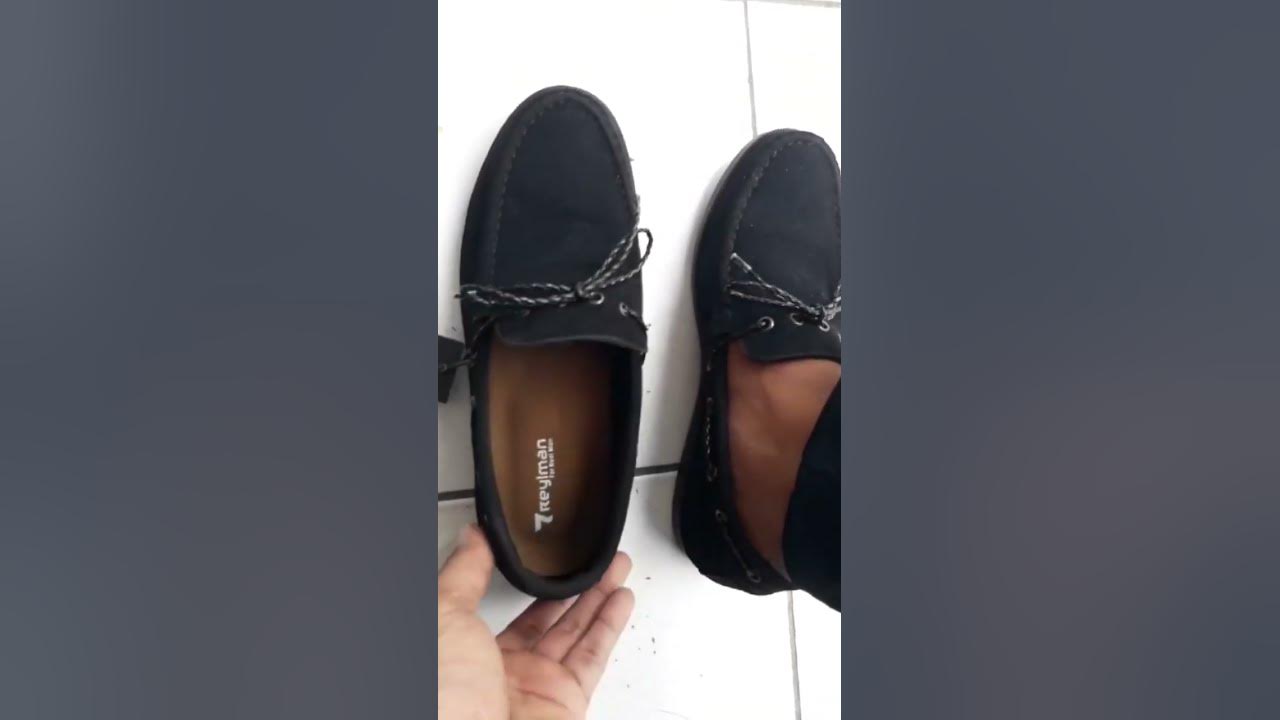 Sepatu Loafer Cowok Original Reyl Lick Black TotoSuryo x Reyl Man - YouTube