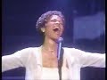 Capture de la vidéo Whitney Houston - Live From Washington D.c. October 3-1997 Full Concert 1080P ᴴᴰ