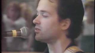 Video thumbnail of "Violent Femmes - To the kill"