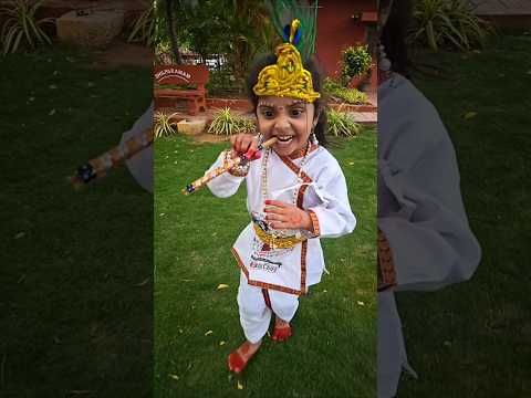 శ్రీకృష్ణాష్టమి శుభాకాంక్షలు 🦚💙 రాధే కృష్ణ…ప్రేమకు ప్రతిరూపం 🦚 కృష్ణుడి అడుగుజాడల్లో 💙 #srikrishna
