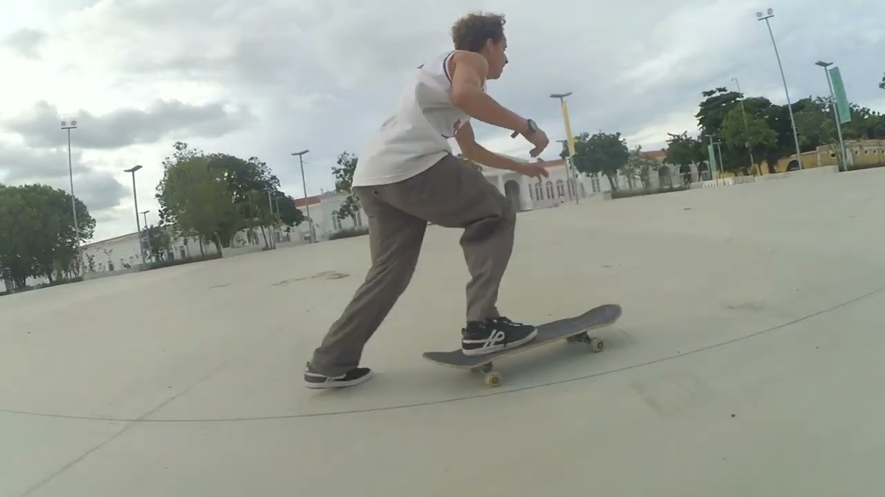 Mais um episódio dessa vez com os skatistas de Fortaleza. Obrigado @sdcboard