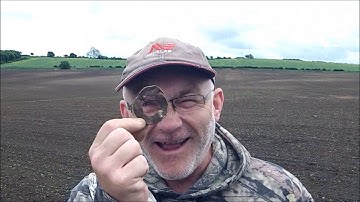 PAUL & IAN METAL DETECTING WITH THE MINELAB ETRAC & THE XP DEUS