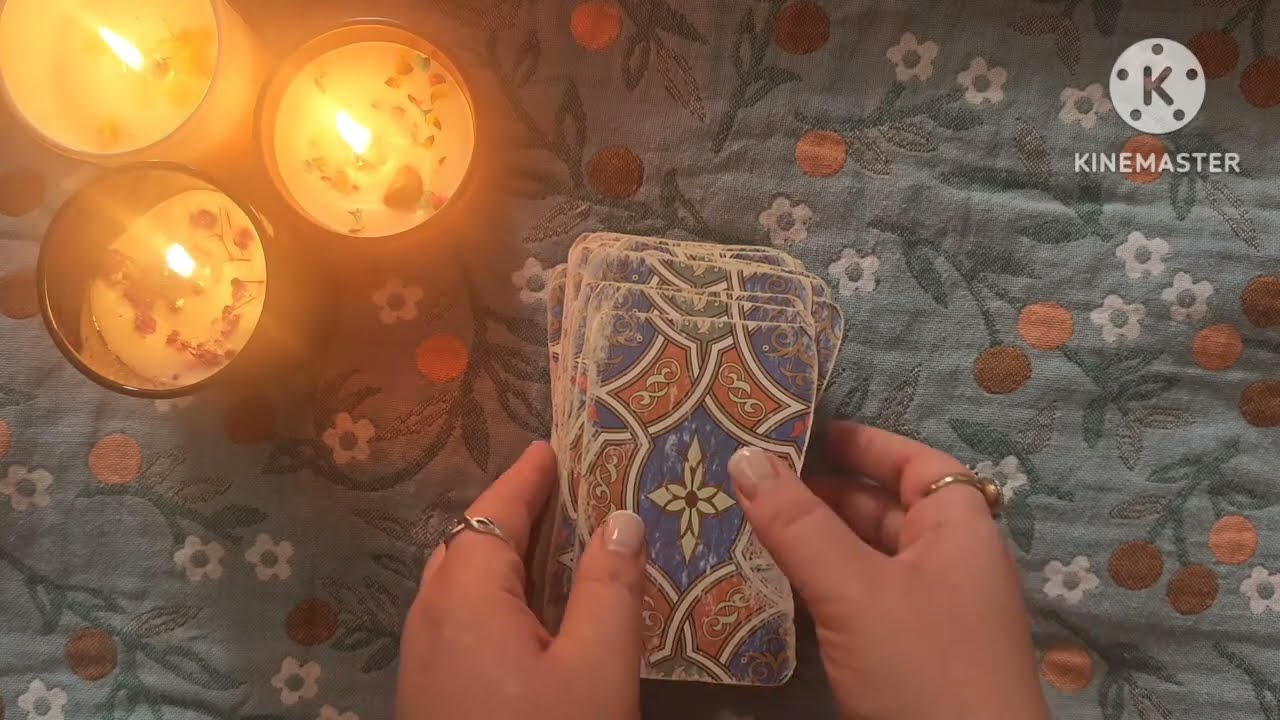 КАК НА ТАРО ПОНЯТЬ СКУЧАЕТ ЛИ ОН И ХОЧЕТ ЛИ ВЕРНУТЬ ОТНОШЕНИЯ / ТАРО ОБУЧЕНИЕ БЕСПЛАТНО