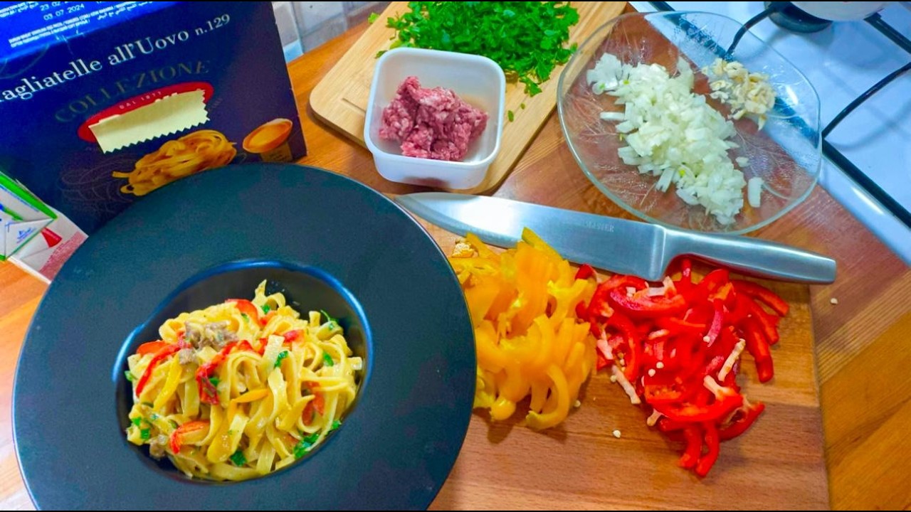 Tavada Kremalı Bolognese Soslu Tagliatelle Tarifi |  Pratik ve Çok Lezzetli!