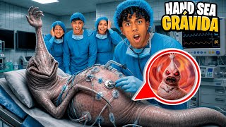 DESCOBRIMOS QUE O HAND SEA MONSTER ESTÁ GRÁVIDO E VAI TER VÁRIOS BEBÊS! *estamos em perigo*