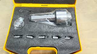 High speed medium-duty multi-purpose live centerE