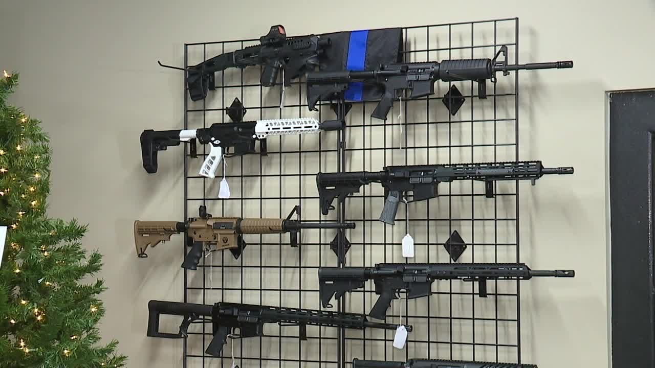 Florida House again passes bill to lower long gun purchase age to 18