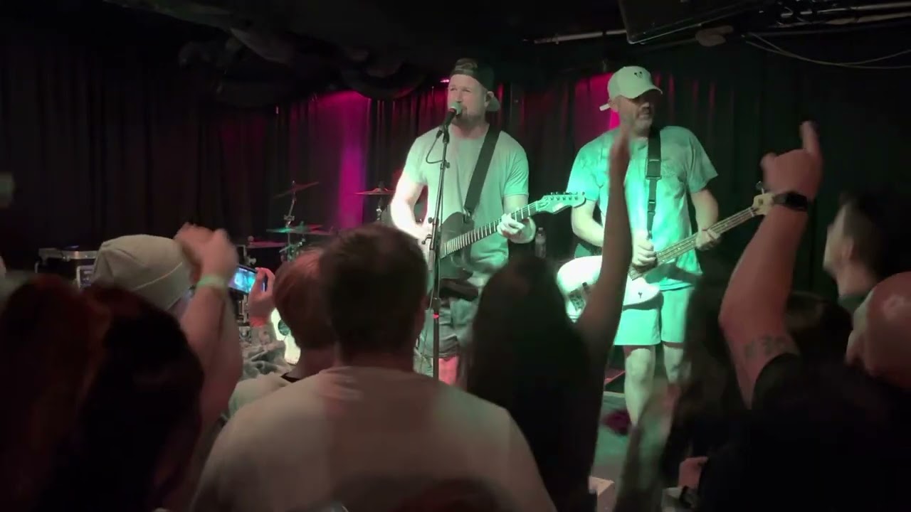 Driveways - UFOs in the sky (Live) July 8th, 2022