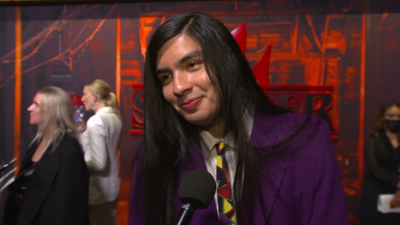 Stranger Things Season 4 New York World Premiere - itw Eduardo Franco (Official video)
