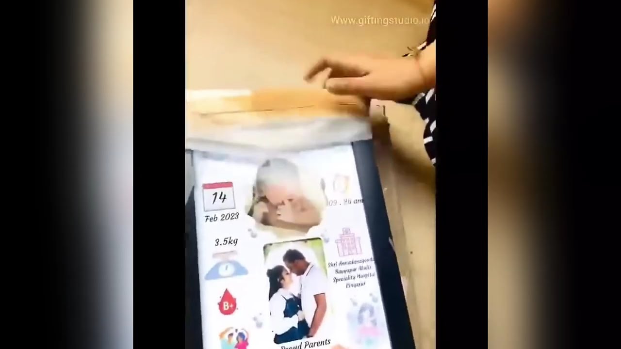 Baby Birth Frame from Gifting Studio