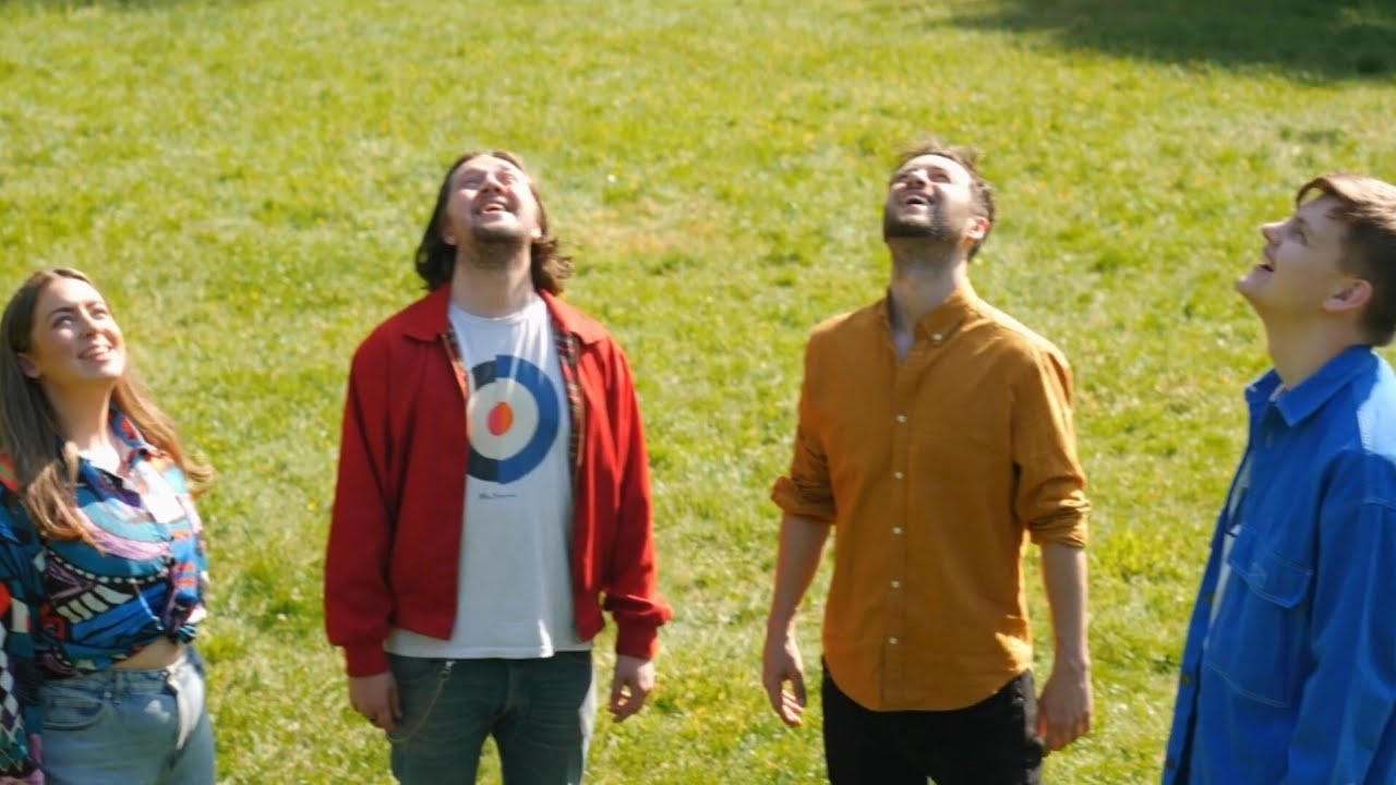 Watch GONDOLAS - Keep In Mind (Music Video) on YouTube Watch GONDOLAS - Keep In Mind (Music Video) on YouTube