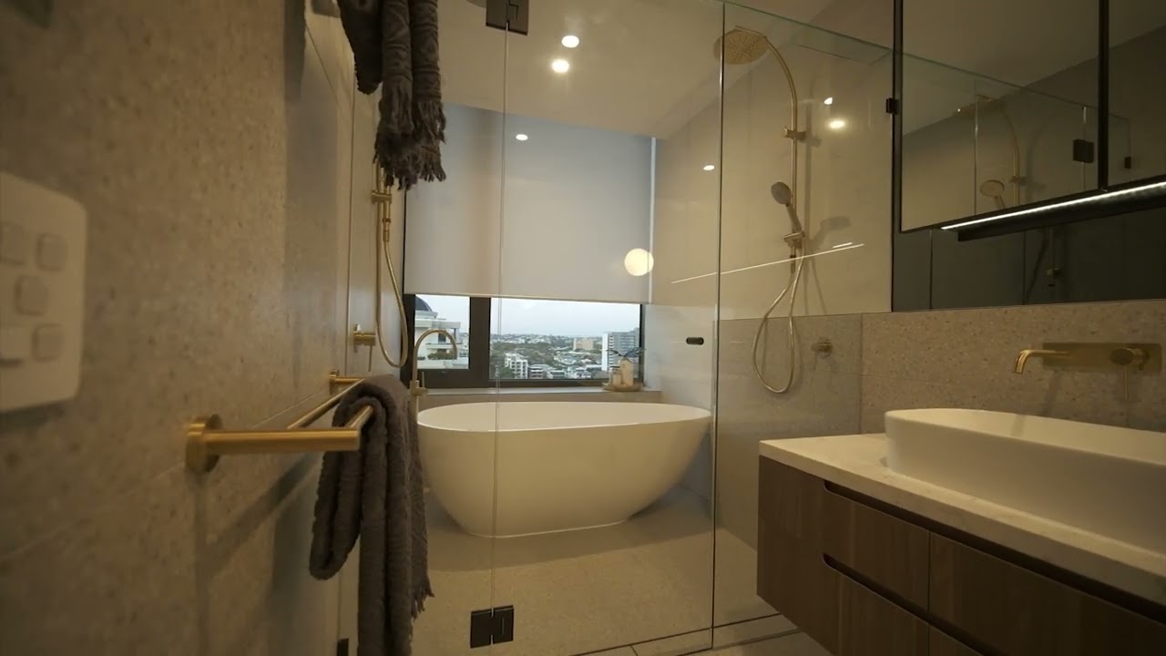 Day to Night Real Estate Video | 162 Lambert Street, Kangaroo Point