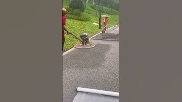Colored permeable concrete road construction process