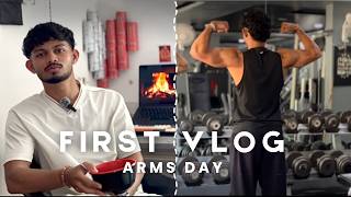 MY FIRST VLOG! 🔥 | A Day in My Life   Arms Workout