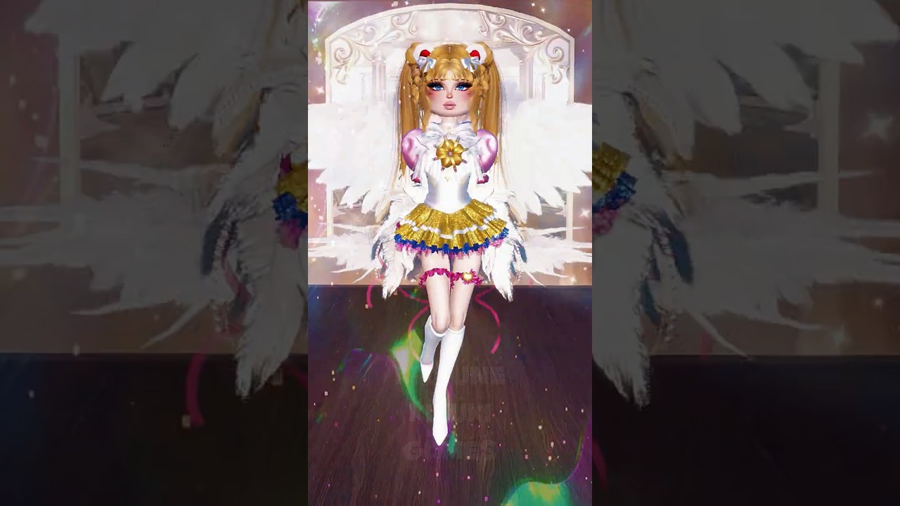 Этот тренд в стиле Сейлор Мун в впечатляющем платье 