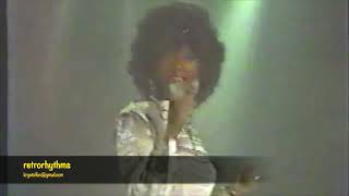 Geraldine Hunt performing It&#39;s Over 1984 Hi-NRG / Disco / R&amp;B