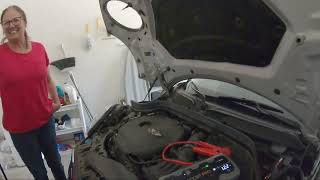 Their battery died right before a trip to Utah! Full Video!