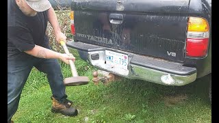 Installing A Tow Ball The Easy Way..Nope.. This Was PAINFUL!! Now Its Stuck!