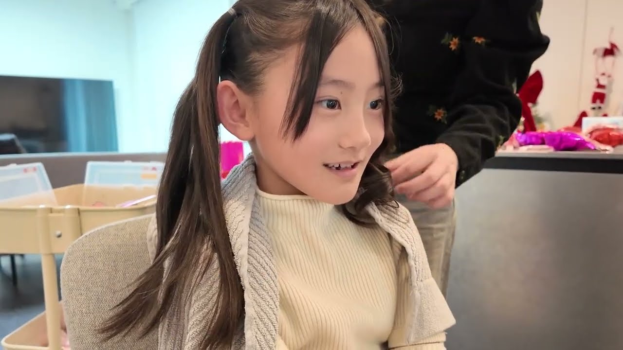 髪は上げてるほうです。 YouTube