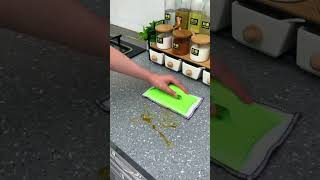 Easy to clean crevices😏#goodstuff #goodthings #homehacks #householditems #coolgadgets #useful #lear
