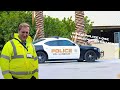 WHAT ARE YOU DOING? IM A POLICE OFFICER