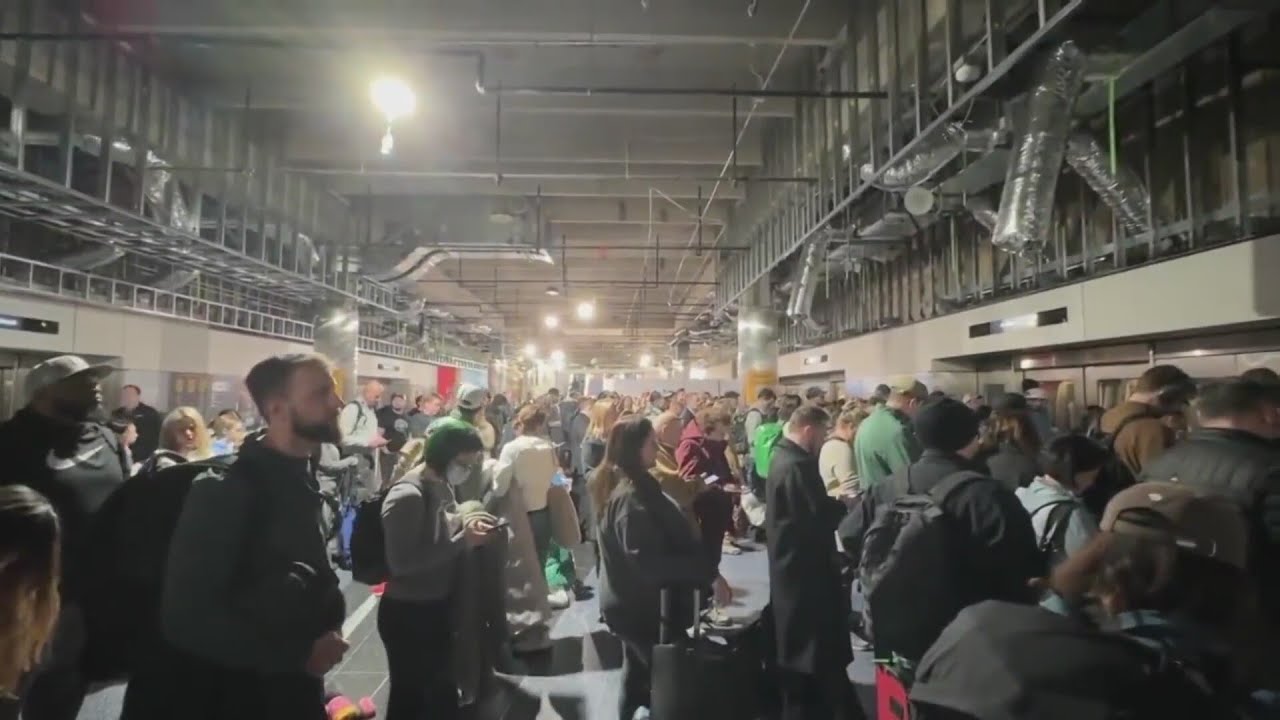 Denver airport train issues continue Tuesday night YouTube