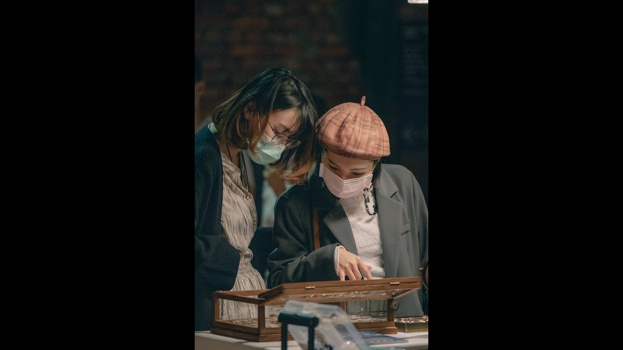 Deep tone preset. Editing using Lightroom Mobile Apps 