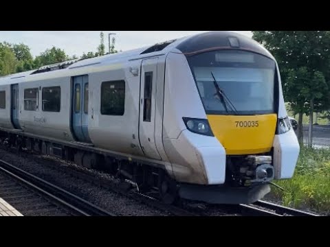 Class 700 Desiro City | 700035 | Thameslink | Mitcham Eastfields | 14 ...
