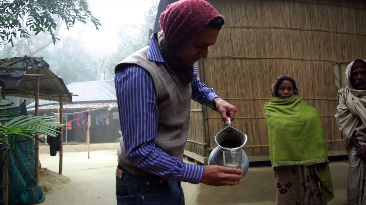 Investigating the ecology of a deadly virus