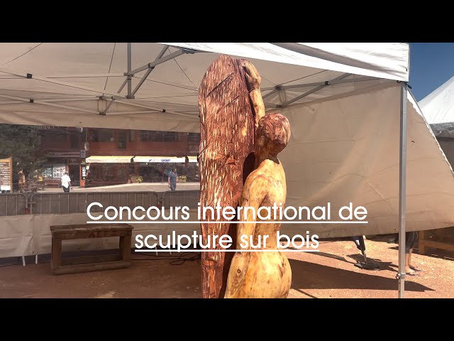Concours international de sculptures sur bois - Les Karellis