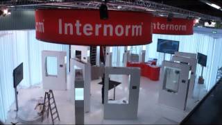 Internorm Konzern-Messestand Aufbauarbeiten