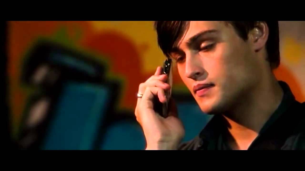 Douglas Booth - Cause Everybody Wants