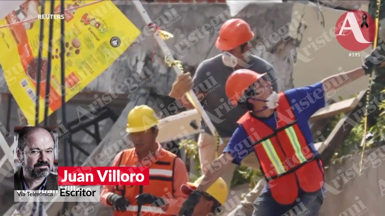 Juan Villoro, en voz de Juan Villoro "Con el puño en alto..." - YouTube