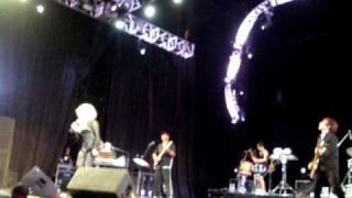 Cyndi Lauper - She Bop - (Live at Recife 2011)