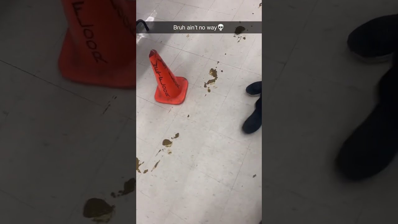 Guy Poops On The Floor In Hyvee Viral Crazy Wild