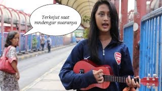 Pengamen cantik bersuara merdu,Opick Rapuh