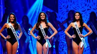 Miss Brasil Das 27 Candidatas À Coroa, 14 Têm Silicone