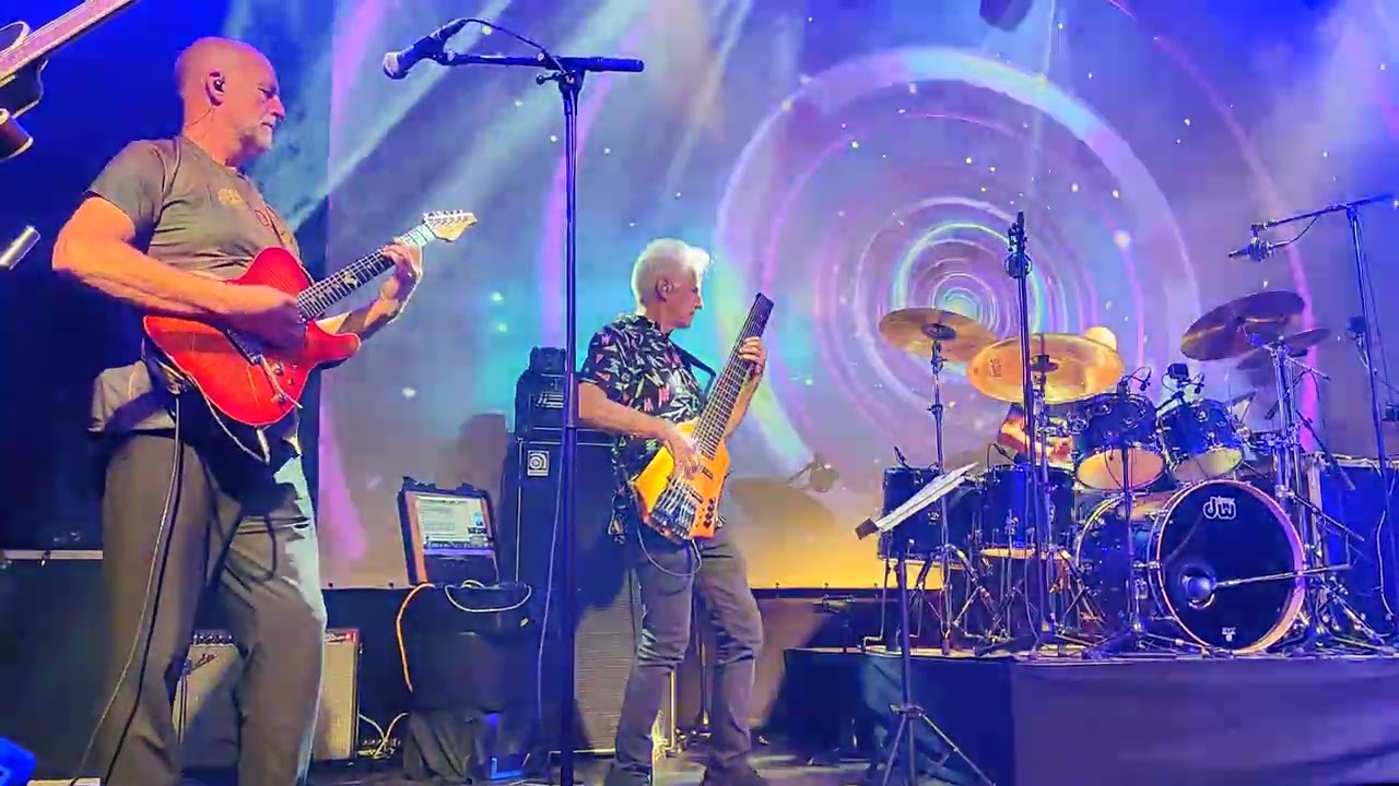 Unitopia - Tesla . Live