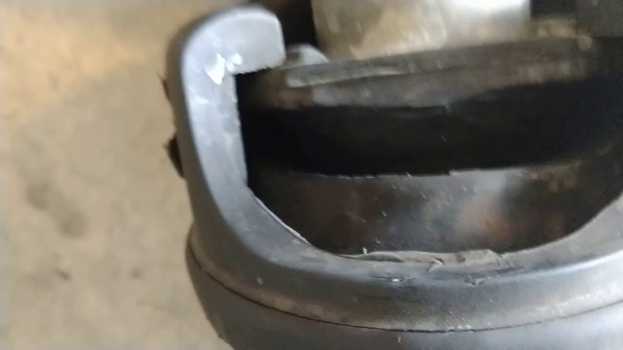 Torn 2009 CTSV passenger motor mount YouTube