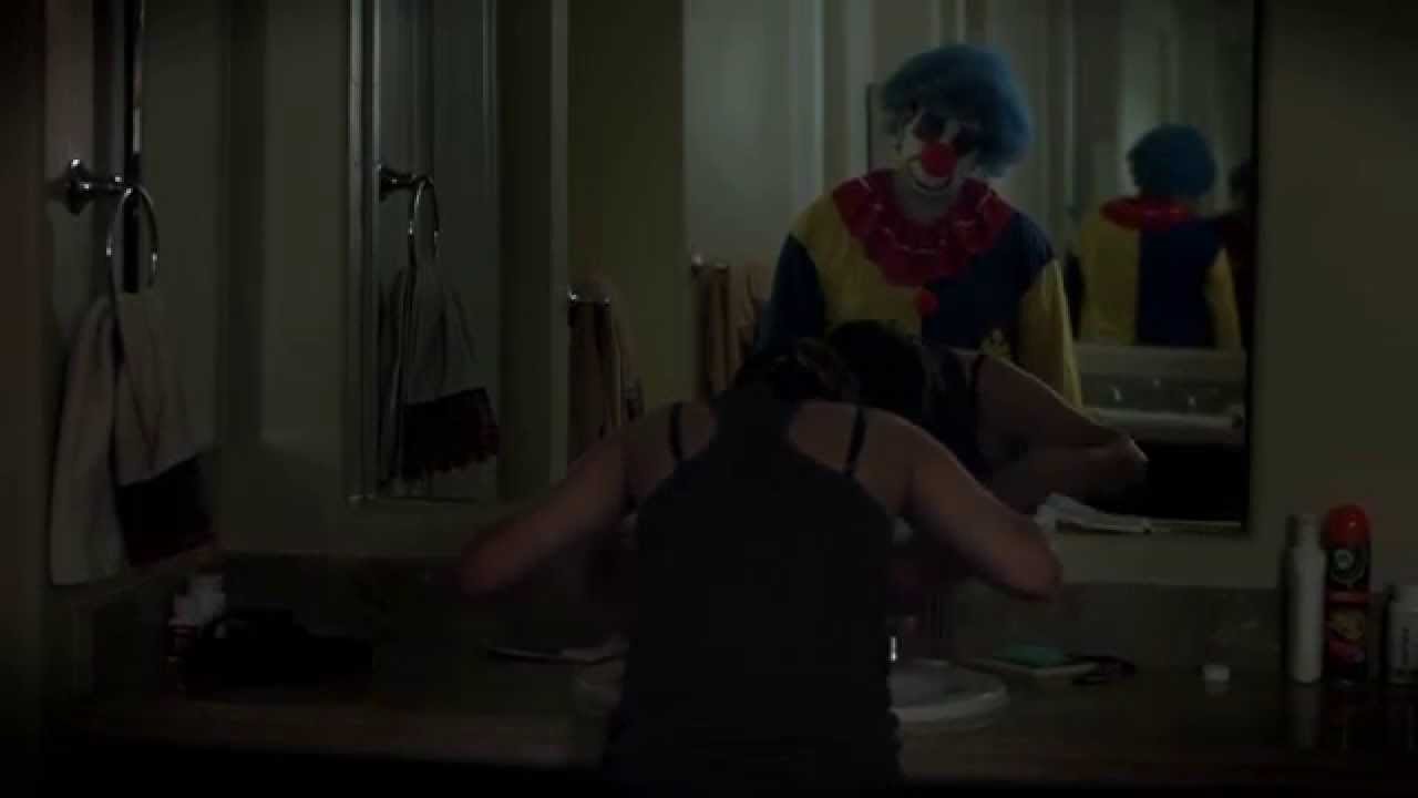 The Clown Statue\