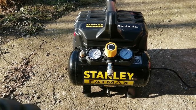 STANLEY Fatmax Silent Compressor DST 101/8/6 - avec ensemble d'accessoires  6 pièces