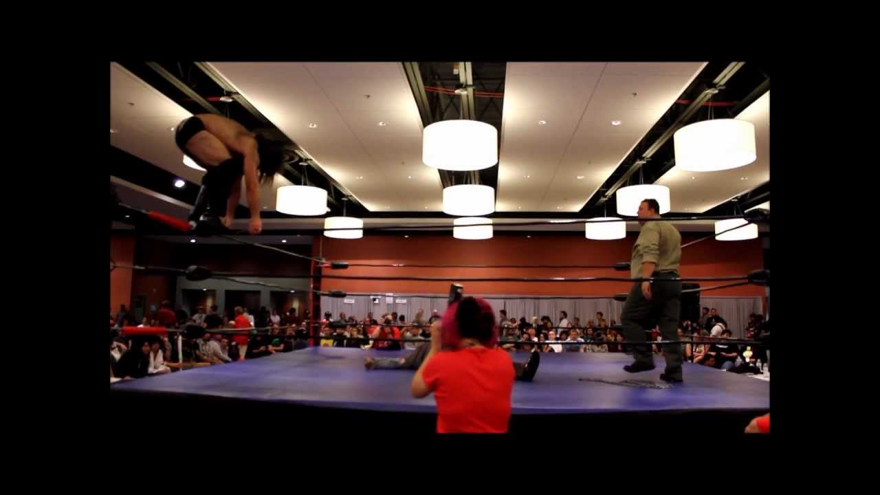 Beastly Brody vs. Jason at South Florida's Super Con 2012