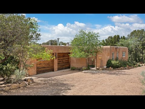 1203 Calle Luna, Santa Fe, NM home video tour
